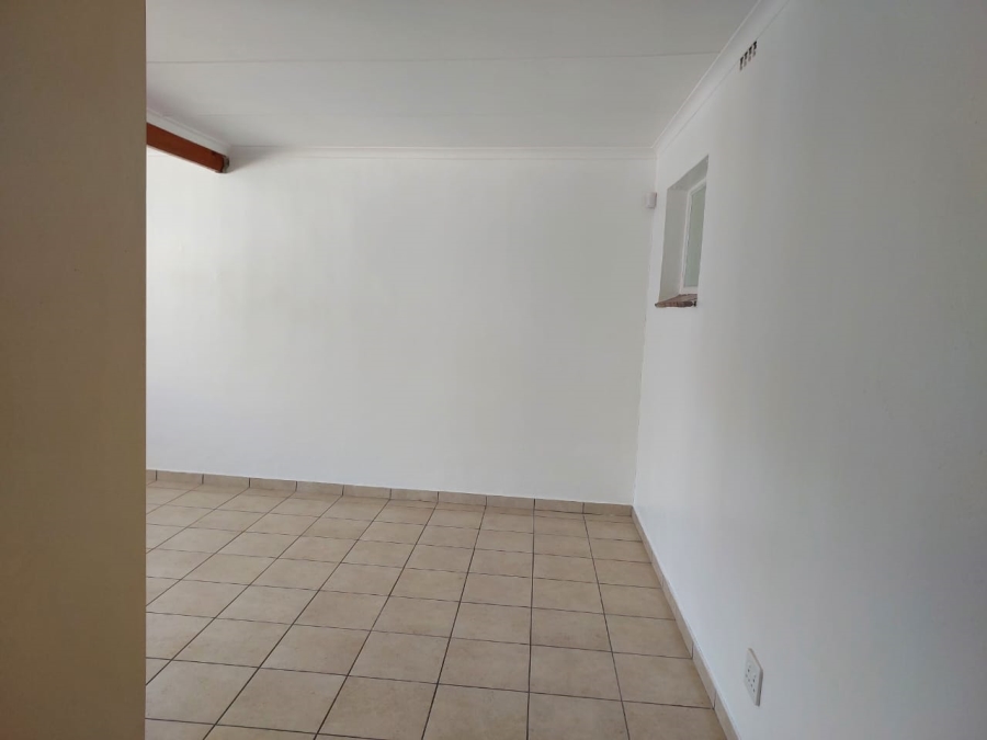 To Let 4 Bedroom Property for Rent in Saldanha Western Cape